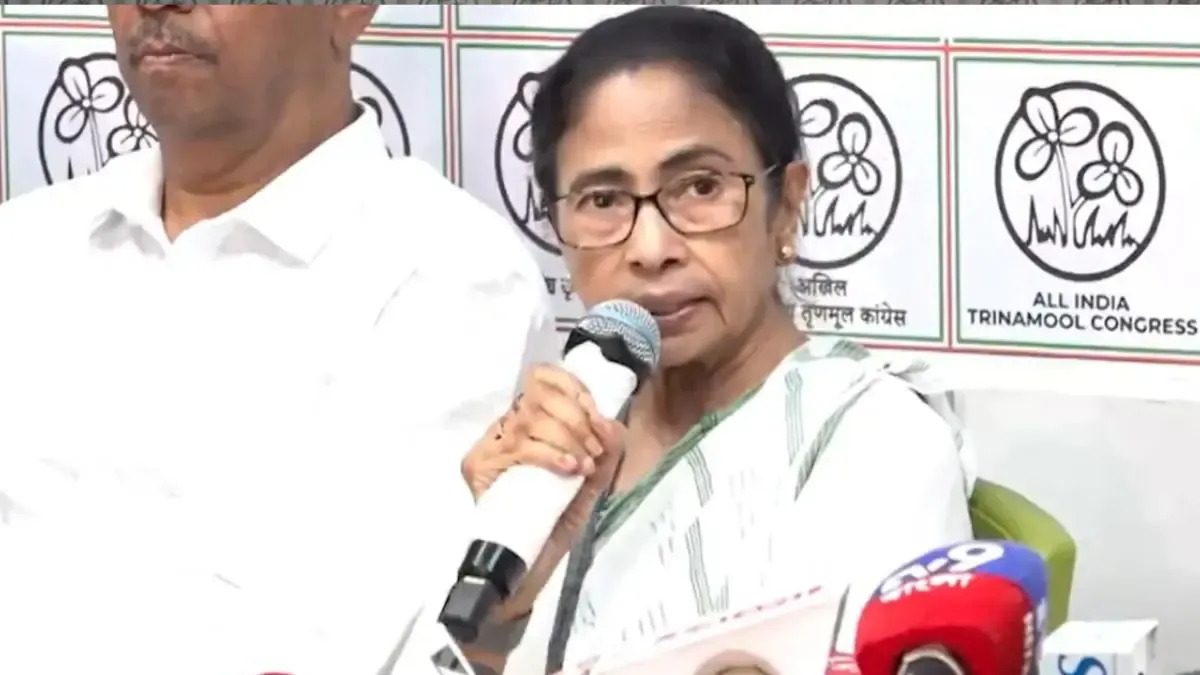 mamata-banerjees-refusal-to-resign-after-bengal-loss